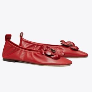 NWT NIB Tory Burch Flower Ballet Nappa Leather Shoes, Riberry, $348